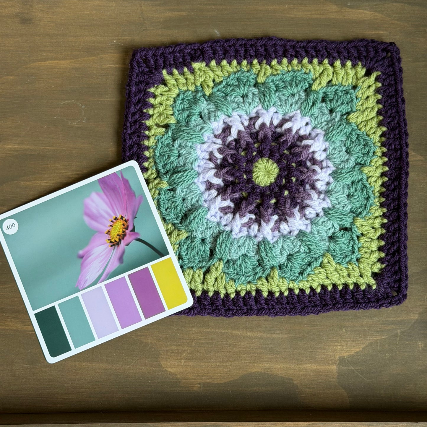 Pretty Little Things Motif Granny Square Crochet Pattern