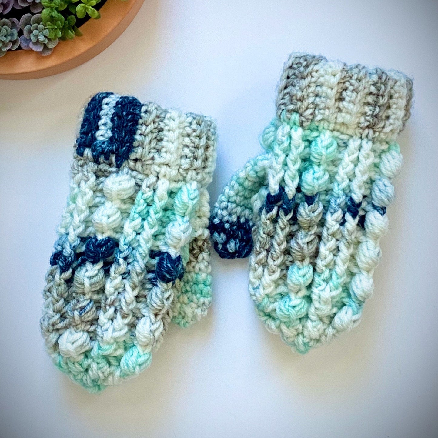 The North Conway Mittens Crochet Pattern