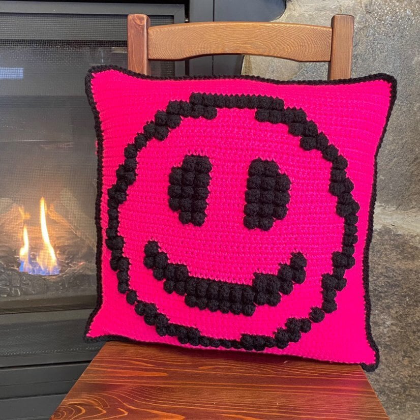 Smile Pillow Cover Crochet Pattern